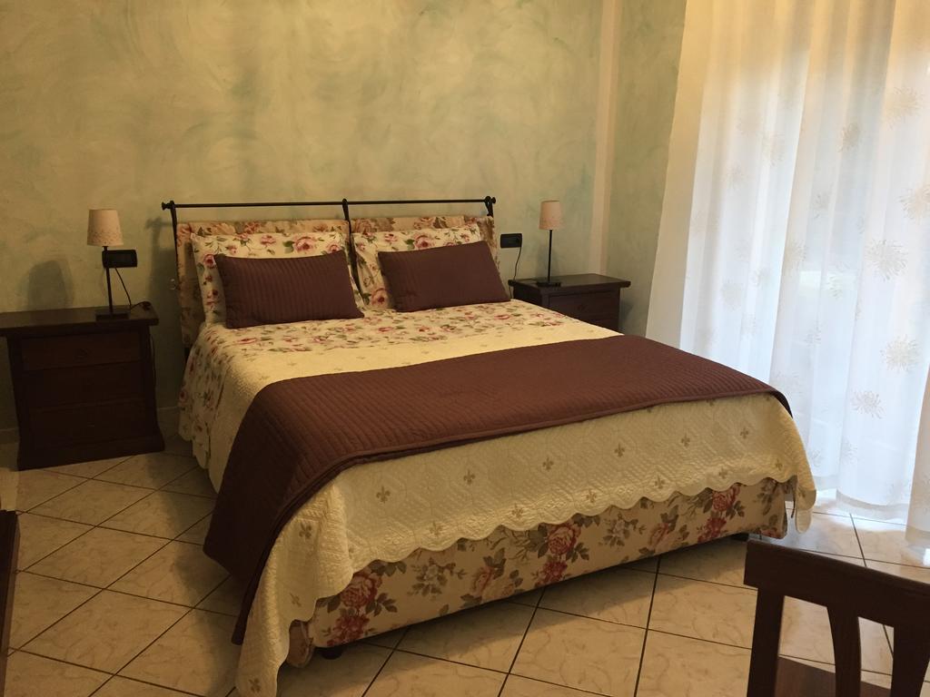 Lina Frühstückspension Desenzano del Garda